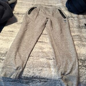 Men’s size small GOAT joggers